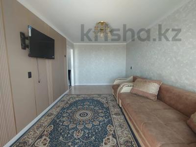 1-комнатная квартира · 28 м² · 5/5 этаж, 6й микрорайон — Айман за 13 млн ₸ в Караганде, Казыбек би р-н