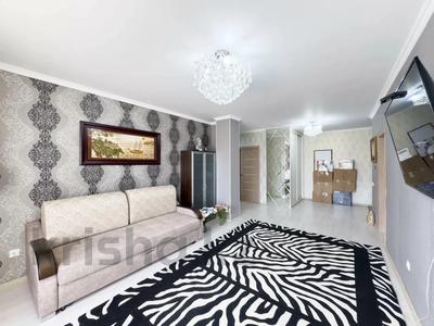 Продажа квартир в Астане: 3-комнатная квартира · 94.9 м² · 12/12 этаж, Сауран 3/1 за 44 млн 〒 3-комнатная квартира · 94.9 м² · 12/12 этаж, Сауран 3/1 за 44 млн 〒 в Астане, Есильский р-н