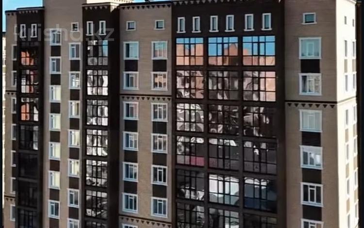 2-бөлмелі пәтер · 60 м² · 5/9 қабат, Сарыарка, бағасы: 18 млн ₸ в Кокшетау — фото 2