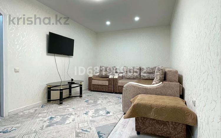 2-бөлмелі пәтер · 50 м² · 2/5 қабат, Амурская — Виноградова, бағасы: 2 500 ₸ в Усть-Каменогорске — фото 5