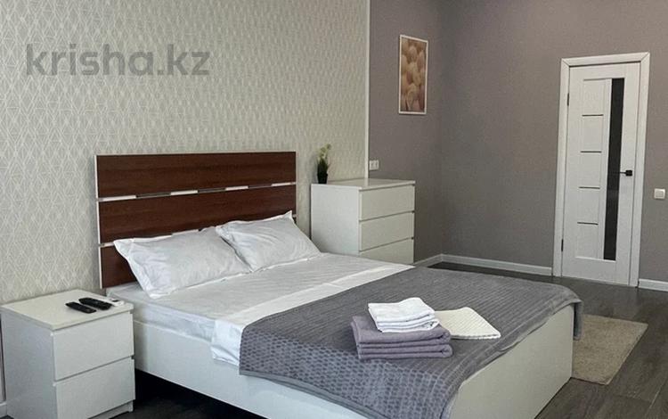 1-комнатная квартира · 35 м² · 2/9 этаж, Камзина 41/1 за 250 000 ₸ в Павлодаре — фото 2