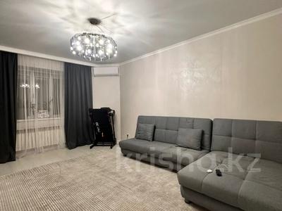 5-бөлмелі пәтер · 160 м² · 5/6 қабат, мкр. Алтын орда, Тауелсиздик, бағасы: 52 млн ₸ в Актобе