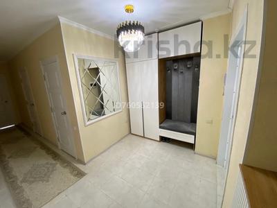 Аренда квартир в Туркестанской обл.: 3-комнатная квартира · 78.2 м² · 12/12 этаж, Мкр. Жана қала, ул. 11 37/3 — Возле акимата области за 180 000 〒 3-комнатная квартира · 78.2 м² · 12/12 этаж, Мкр. Жана қала, ул. 11 37/3 — Возле акимата области за 180 000 〒 в Туркестане