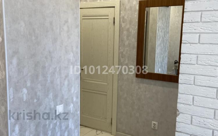 2-комнатная квартира · 38 м² · 5/9 этаж, Кумисбекова 11 — Джангильдина за 15 000 ₸ в Астане, Сарыарка р-н — фото 5