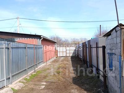 Жеке үй · 4 бөлме · 100 м² · 10 сот., мкр Боралдай (Бурундай), Саттаровой 74, бағасы: 34 млн ₸ в Алматы, Алатауский р-н