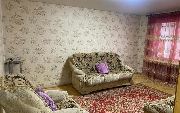 3-бөлмелі пәтер · 57 м² · 1/5 қабат, Кеншилер 121, бағасы: ~ 12.5 млн ₸ в Экибастузе — фото 2