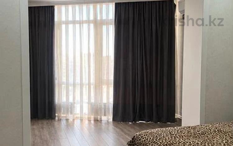 3-бөлмелі пәтер · 80 м² · 9/9 қабат, Юго-Восток ш/а., Шахтерова 23/7, бағасы: 350 000 ₸ в Караганде, Казыбек би р-н — фото 2