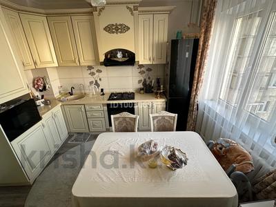 3-комнатная квартира · 78.4 м² · 6/9 этаж, мкр Таугуль-1 33 — Жандосова Правда за 61 млн 〒 в Алматы, Ауэзовский р-н