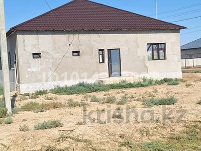 Отдельный дом · 5 комнат · 182 м² · 8 сот., мкр Кайнар, Қ. Сармоллин 1а — 1 за 15 млн ₸ в Атырау