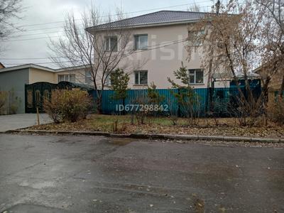 Жеке үй · 12 бөлме · 442 м² · 9 жүзд., Проспект Кабанбай батыра, бағасы: 285 млн ₸ в Астане, Есильский р-н