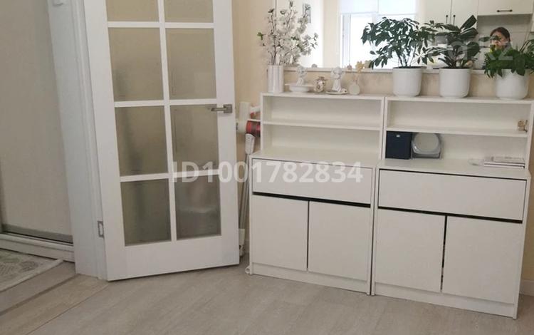 Часть дома · 3 комнаты · 70 м² · 2.4 сот., Потанина — Зелёный базар за 40 млн ₸ в Алматы, Медеуский р-н — фото 2