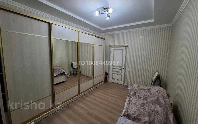 2-бөлмелі пәтер · 72 м² · 2/4 қабат, 17-й микрорайон, улица Еримбетова 27, бағасы: 34 млн ₸ в Шымкенте, Аль-Фарабийский р-н — фото 20
