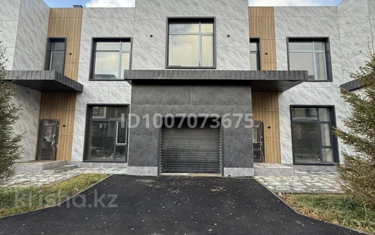 6-бөлмелі пәтер · 350 м², Валиханова 228/10 3, бағасы: 140 млн ₸ в Кокшетау — фото 2