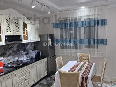 3-комнатная квартира · 80 м² · 8/9 этаж, мкр Шымсити 1280/2 — улица Туркия за 250 000 ₸ в Шымкенте, Абайский р-н