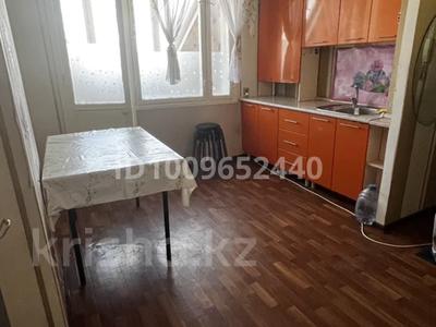 2-комнатная квартира · 60 м² · 7/9 этаж, мкр Тастак-3 71 — Сзади мечети , Толе би - ТургутОзала за 250 000 〒 в Алматы, Алмалинский р-н
