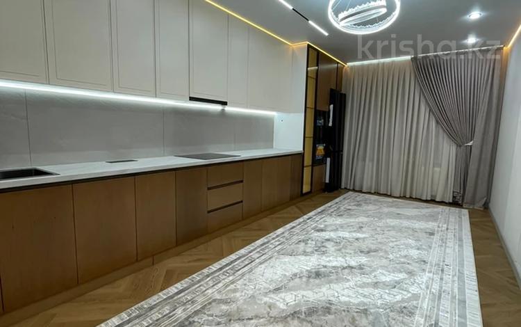 3-комнатная квартира · 101 м², Сырым батыра 99/3 за 76 млн ₸ в Шымкенте, Абайский р-н — фото 3