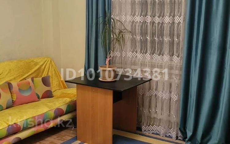 3-бөлмелі пәтер · 77 м² · 2/9 қабат, мкр Кунаева 55 — Ост 62 дом, бағасы: 32 млн ₸ в Уральске — фото 2