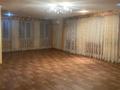 Жеке үй · 10 бөлме · 361 м² · 5.9 жүзд., Койгельды — Напротив МЦ Добрый Самарянин, бағасы: 125 млн ₸ в Таразе — фото 48