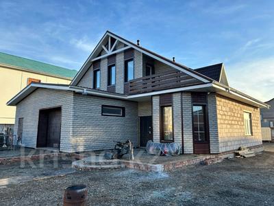 Отдельный дом · 4 комнаты · 250 м² · 10 сот., Качарская за 42 млн 〒 в Рудном