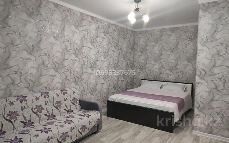 1-комнатная квартира · 35 м² · 5/5 этаж, Ауэзова 203 — Ташенова, Жилстройсбербанк, рынок Жибек Жолы за 10 000 ₸ в Кокшетау — фото 2