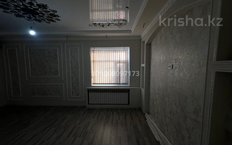 2-комнатная квартира · 55.6 м² · 1/4 этаж, 1 ші мкр 14 за 13.5 млн 〒 в Туркестане — фото 2