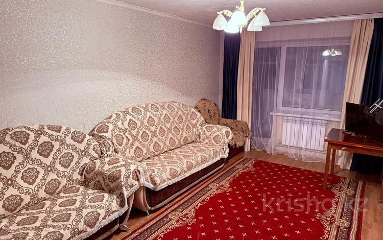 4-бөлмелі пәтер · 90 м² · 1/3 қабат, Пос Степной, бағасы: 13 млн ₸ в Семее — фото 2