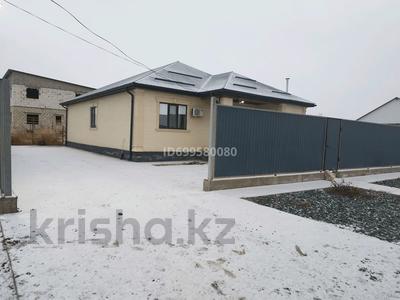 Дача · 4 комнаты · 187 м² · 8 сот., мкр Зарослый, Рыбник 414 — Мкр Зарослый за 24 млн ₸ в Атырау