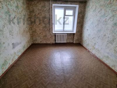 3-комнатная квартира · 60 м² · 4/5 этаж, Луначарского за 13.6 млн 〒 в Щучинске