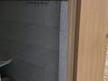 1-бөлмелі пәтер, 42 м², 1/3 қабат ай сайын, мкр Карасу 10 — Ауэзовой, бағасы: 130 000 〒 в Алматы, Алатауский р-н — фото 6