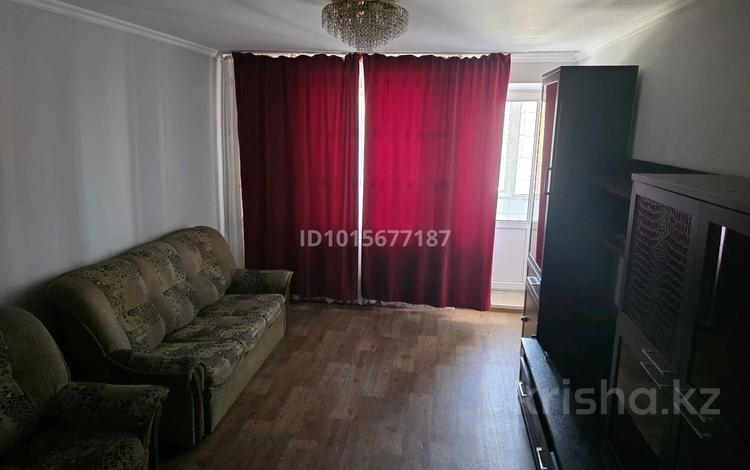 2-бөлмелі пәтер · 52 м² · 6/10 қабат, Жамакаева 77 — Район цгб, бағасы: 200 000 ₸ в Семее — фото 2