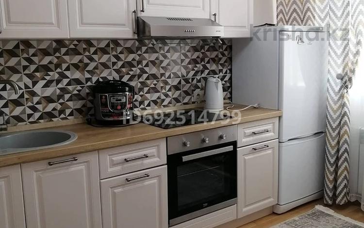 1-бөлмелі пәтер, 40 м², 9/10 қабат, Асан Кайгы 8, бағасы: 19 млн 〒 в Астане, р-н Байконур — фото 11