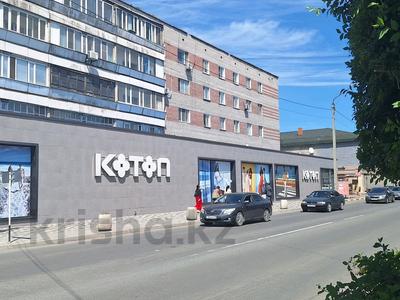 2-комнатная квартира · 54 м² · 4/5 этаж, Момышулы 33 — Цум, Центр города КРУГЛОСУТОЧНО за 15 000 ₸ в Семее