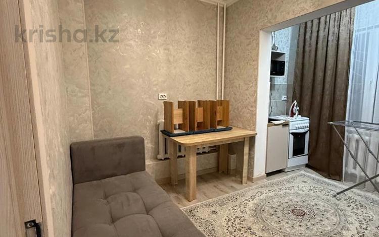 2-комнатная квартира · 40.3 м² · 1/5 этаж, мкр Аксай-2 за 28 млн ₸ в Алматы, Ауэзовский р-н — фото 2