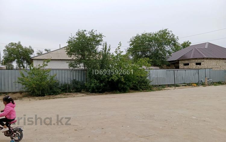 Отдельный дом • 5 комнат • 320 м² • 10 сот., Алиева 271 — Строительный магазин Агат за 26 млн 〒 в Кульсары — фото 2
