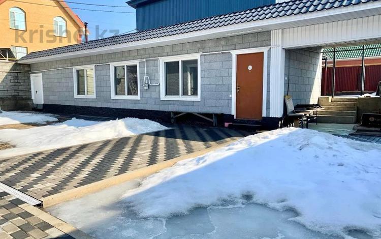 Отдельный дом · 3 комнаты · 150 м² · 5 сот., мкр Таусамалы, Кулболды 7 за 145.5 млн ₸ в Алматы, Наурызбайский р-н — фото 11
