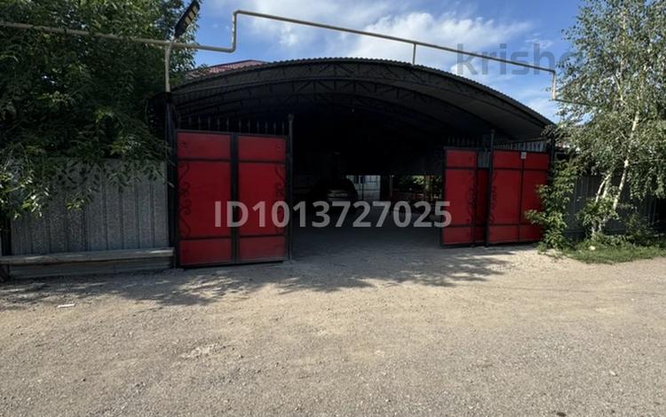 Часть дома · 7 комнат · 300 м² · 11 сот., Байжарасова 62 — Болашак магазин за 68 млн ₸ в Жибек Жолы — фото 2