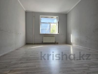 1-бөлмелі пәтер · 37 м² · 2/5 қабат, БАЙТУРСЫНОВА 90 — БАЙТУРСЫНОВА / ОНКОЛОГИЯ / КАРДИОЛОГИЯ, бағасы: 12.8 млн ₸ в Шымкенте