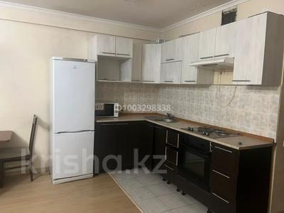 2-бөлмелі пәтер · 60 м² · 13/16 қабат, Толе би 286/2, бағасы: 300 000 〒 в Алматы, Алмалинский р-н