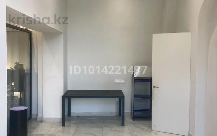 Еркін, кеңселер, дүкендер мен бутиктер, студиялар · 20 м², бағасы: 200 000 ₸ в Астане, Есильский р-н — фото 2
