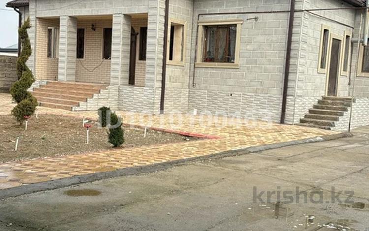 Отдельный дом · 7 комнат · 200 м² · 10 сот., Р Сейтметова 7 — Комунизм 23мектептің қасында за 80 млн ₸ в Туркестане — фото 2