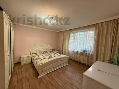 4-комнатная квартира · 83 м² · 4/10 этаж, мкр Юго-Восток, Мкр Юго-Восток, мкр Степной 3 6/2 за 33.5 млн 〒 в Караганде, Казыбек би р-н