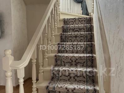 Жеке үй · 5 бөлме · 236.2 м² · 10 жүзд., Коскелдиева, бағасы: 55 млн ₸ в Атырау, мкр Мирас