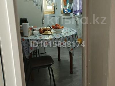 4-комнатная квартира · 72 м² · 5/5 этаж, 4микр 4дом за 20 млн ₸ в Аксае