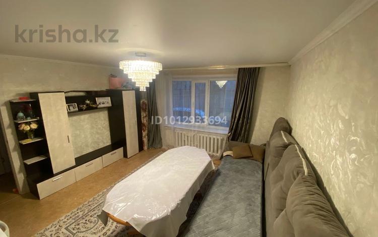 3-комнатная квартира · 64 м² · 1/9 этаж, мкр Юго-Восток, мкр Степной 4 26 за 25 млн ₸ в Караганде, Казыбек би р-н — фото 2