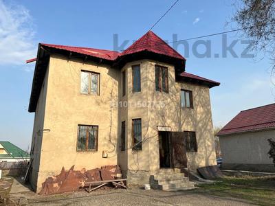 Отдельный дом · 9 комнат · 382 м² · 9 сот., Достык 28 за 87 млн 〒 в Булактах