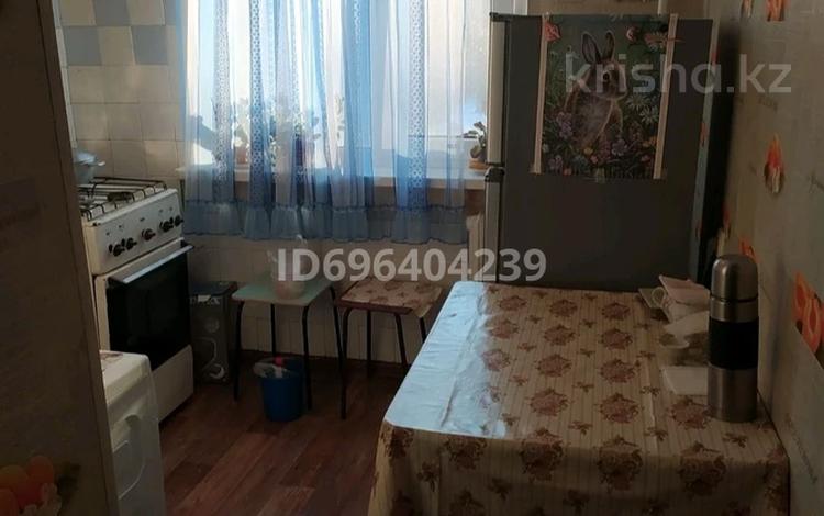 2-комнатная квартира · 45.2 м² · 2/5 этаж, Тюленина 1/6 — Рынок Караван за 12.5 млн 〒 в Уральске — фото 4