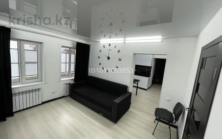 Отдельный дом · 3 комнаты · 80 м² · 6 сот., Бажова за ~ 2.2 млн ₸ в Усть-Каменогорске, Ульбинский — фото 4