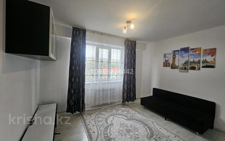 2-бөлмелі пәтер · 40 м² · 5/10 қабат, Аксай - 1 11/9, бағасы: 260 000 ₸ в Алматы — фото 2