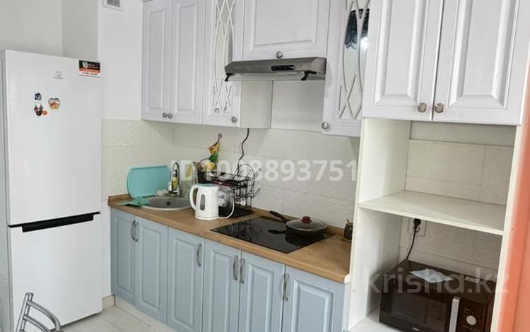 1-бөлмелі пәтер · 40 м² · 2/5 қабат, Казыбек би 11а, бағасы: 230 000 ₸ в Астане, Нура р-н — фото 3