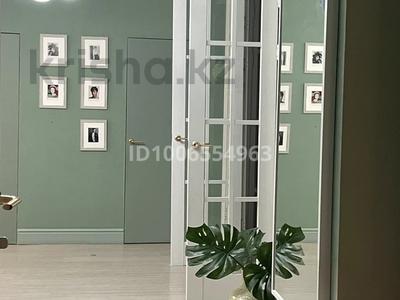 5-комнатная квартира · 195 м² · 9/11 этаж, 17-й мкр 7 за 83 млн 〒 в Актау